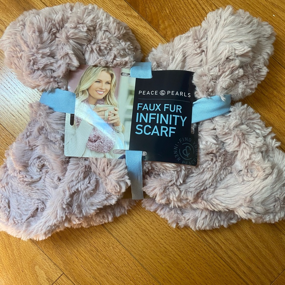 Peace & Pearls Faux Fur Infinity Scarf - Pink so soft